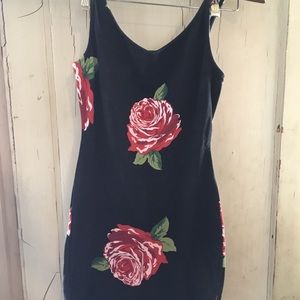 Black Dress w/ Red Roses (S)